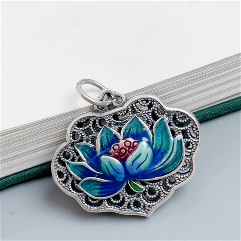 Vintage Hollow Lotus Pendant Necklace – Six Character Mantra Blessing