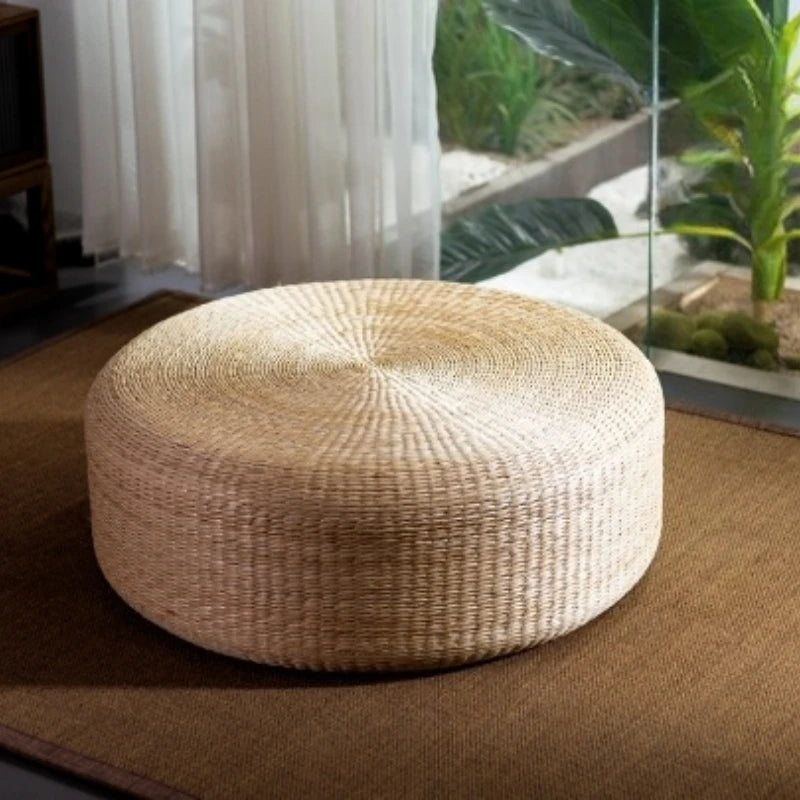 Modern Minimalist Grass Woven Zafu – Japanese Tatami Meditation Cushion with Tassels, Thick Sitting Pad for Meditation or Relaxation